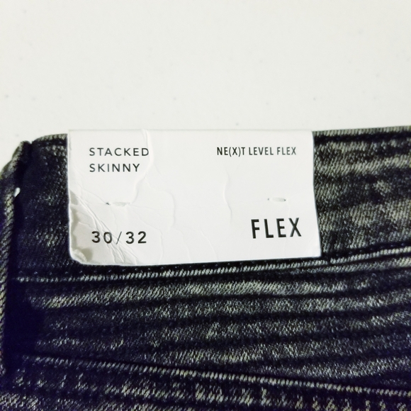 American Eagle Men's Black Acid Wash Next Level Flex Stacked Skinny Jeans 30x32 - Picture 3 of 12